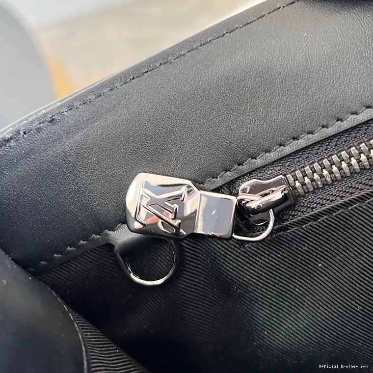Official Brother Sam Bag 2304YA0163 LV 0611